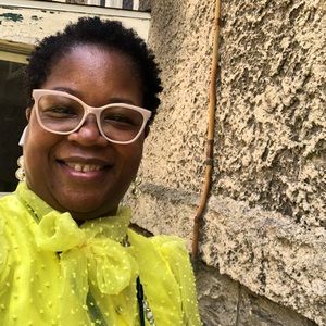 Meet your Posher, Teresa